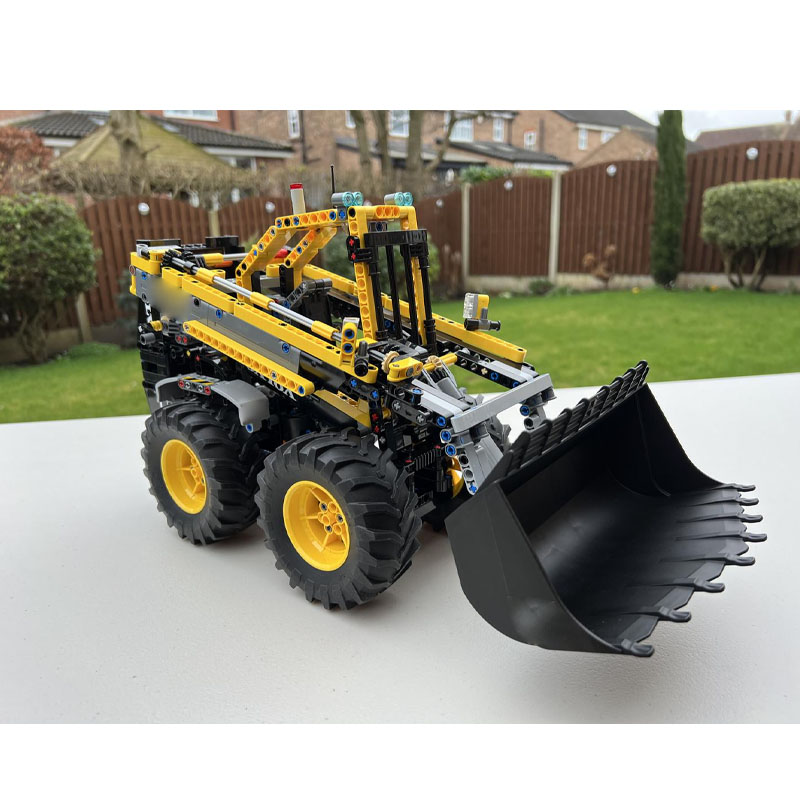 Urban Farming Agriculture - MOC-104489 Modello di Pala Gommata Agricola