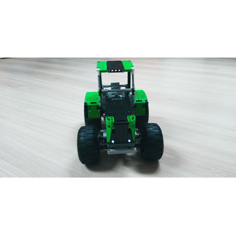 MOC-80667 Modello di Trattore  - Urban Farming Agriculture recensione e prezzo